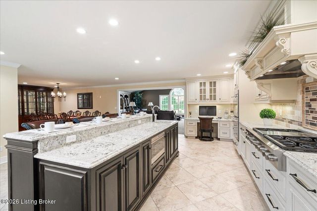 2 Stone Creek Park, Owensboro, KY 42303