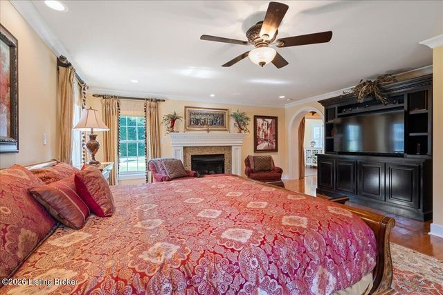 2 Stone Creek Park, Owensboro, KY 42303