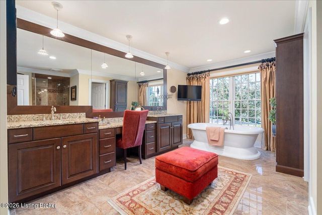 2 Stone Creek Park, Owensboro, KY 42303