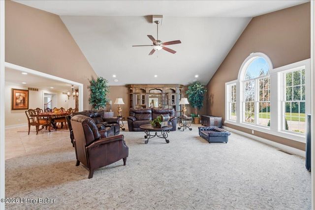 2 Stone Creek Park, Owensboro, KY 42303