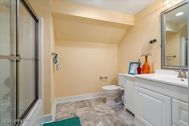 2 Stone Creek Park, Owensboro, KY 42303