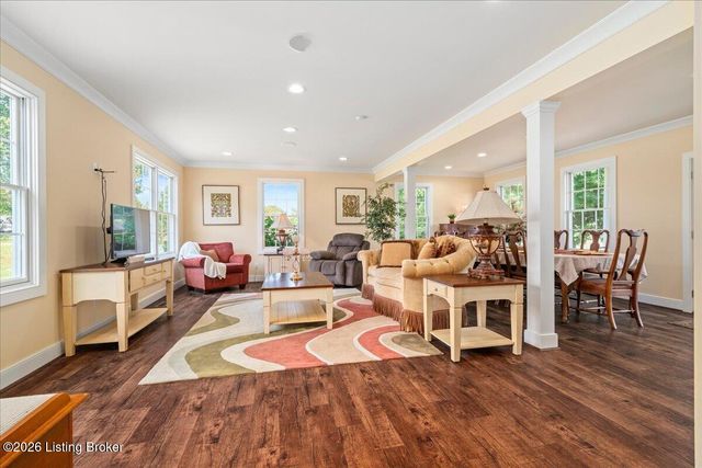 2 Stone Creek Park, Owensboro, KY 42303