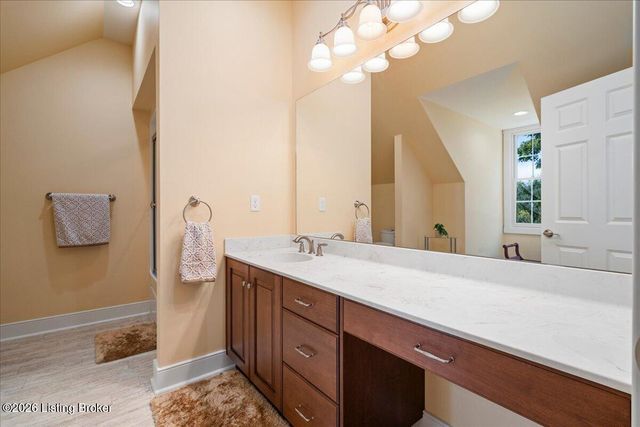 2 Stone Creek Park, Owensboro, KY 42303