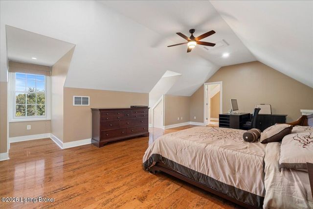 2 Stone Creek Park, Owensboro, KY 42303