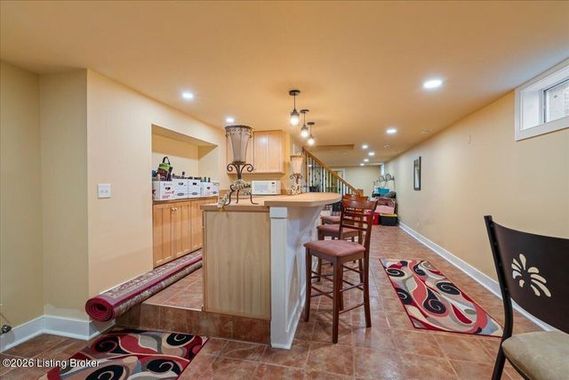 2 Stone Creek Park, Owensboro, KY 42303