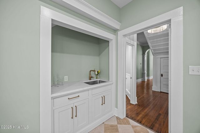 620 W 2nd Street, Washington, NC 27889