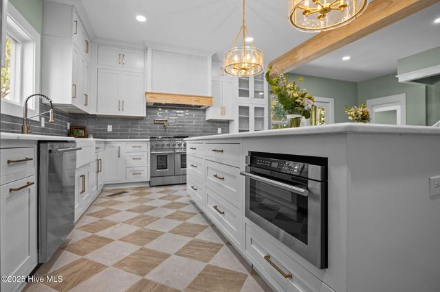 620 W 2nd Street, Washington, NC 27889