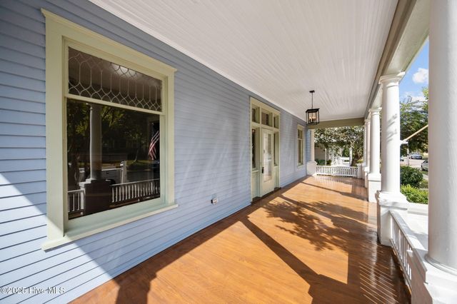 620 W 2nd Street, Washington, NC 27889