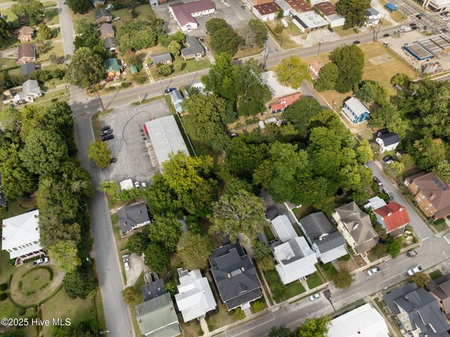 620 W 2nd Street, Washington, NC 27889