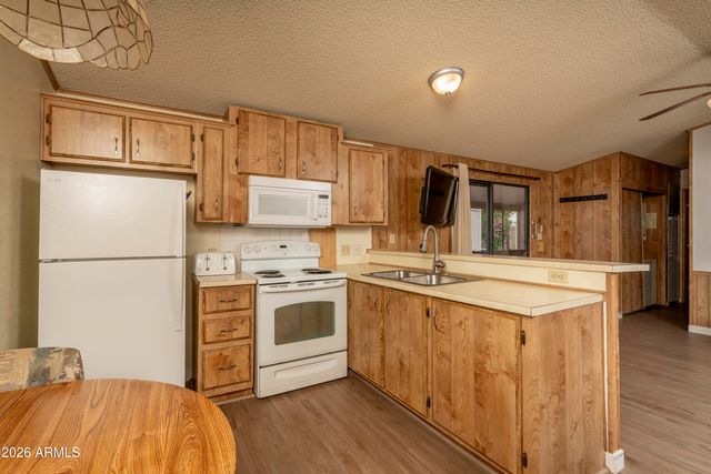 5735 E MCDOWELL Road 466, Mesa, AZ 85215