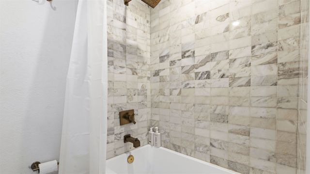 22 Montrano Ave, St Augustine, FL 32080