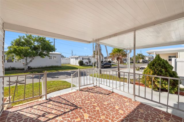 619 52ND AVENUE W, Bradenton, FL 34207