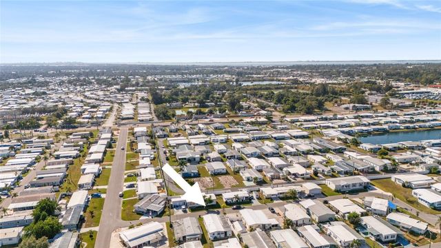 619 52ND AVENUE W, Bradenton, FL 34207