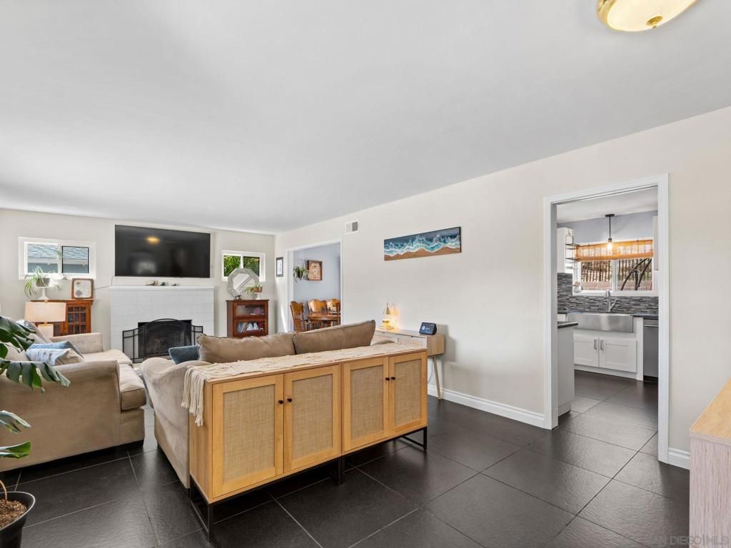 1482 El Prado, Lemon Grove, CA 91945 — exterior
