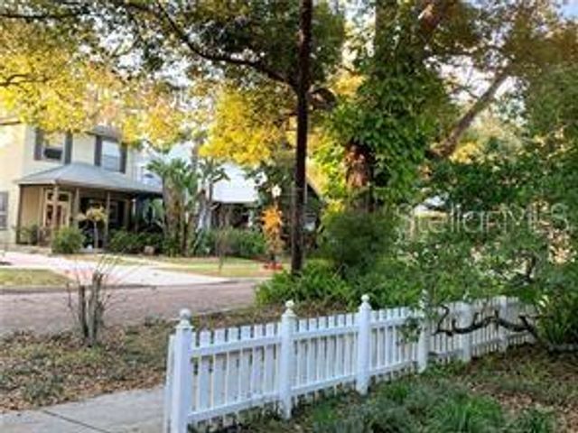 21 N THORNTON AVENUE, Orlando, FL 32801