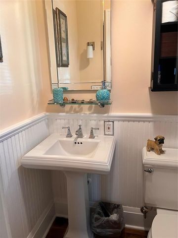 21 N THORNTON AVENUE, Orlando, FL 32801