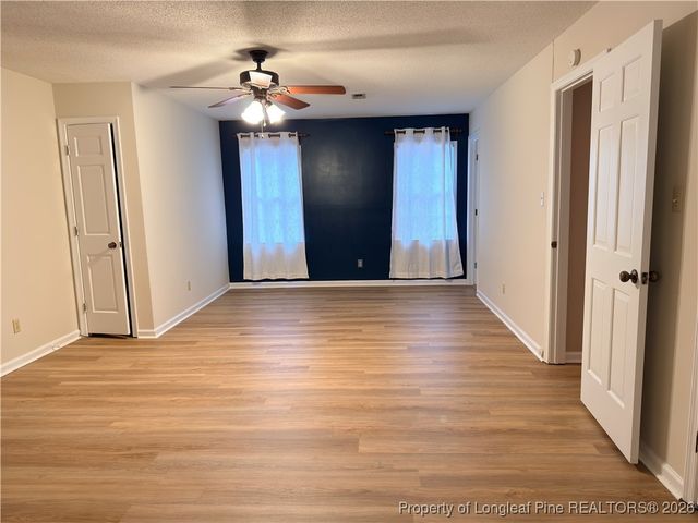 5453 Thompson Circle, Hope Mills, NC 28348