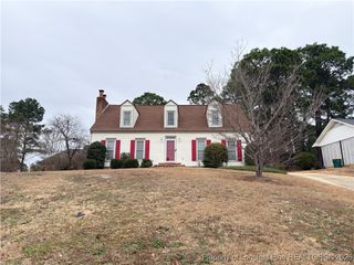 5453 Thompson Circle, Hope Mills, NC 28348