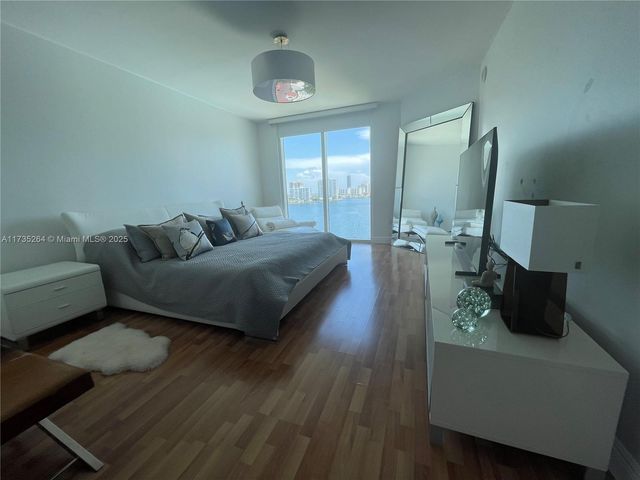 3301 NE 183rd St 1105, Aventura, FL 33160