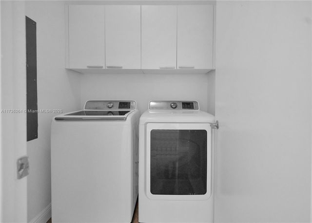 3301 NE 183rd St 1105, Aventura, FL 33160