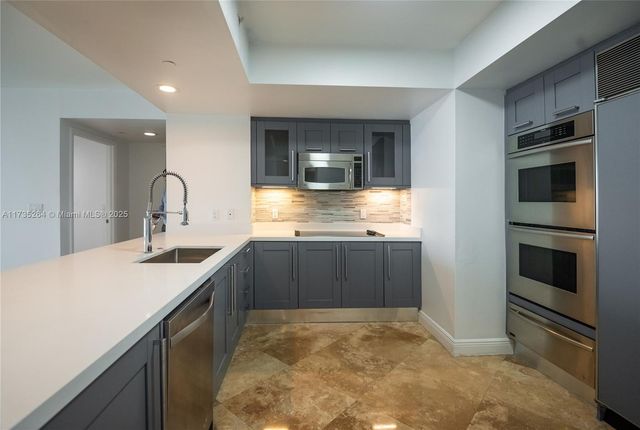 3301 NE 183rd St 1105, Aventura, FL 33160