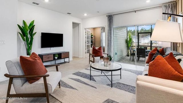 129 DOGLEG Run, St. Johns, FL 32259