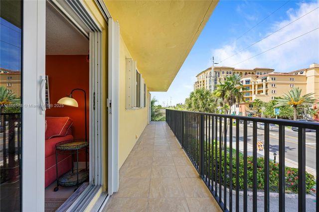 3300 N Ocean Dr 2C, Hollywood, FL 33019