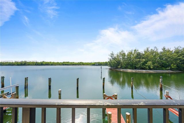 3300 N Ocean Dr 2C, Hollywood, FL 33019