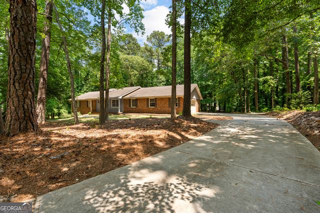 250 Devilla Trace, Fayetteville, GA 30214