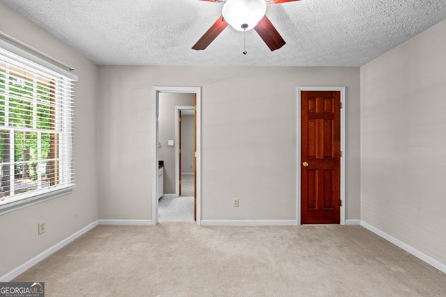 250 Devilla Trace, Fayetteville, GA 30214