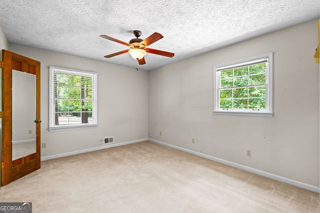 250 Devilla Trace, Fayetteville, GA 30214