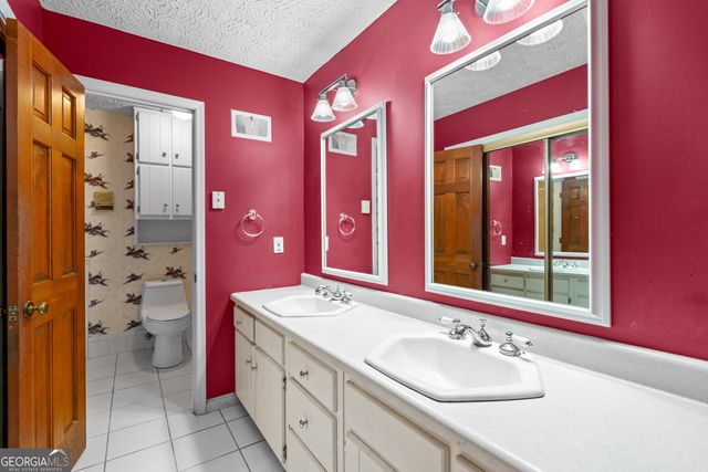 250 Devilla Trace, Fayetteville, GA 30214