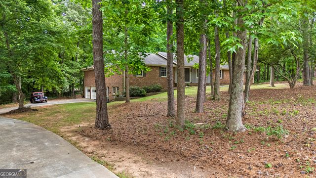 250 Devilla Trace, Fayetteville, GA 30214