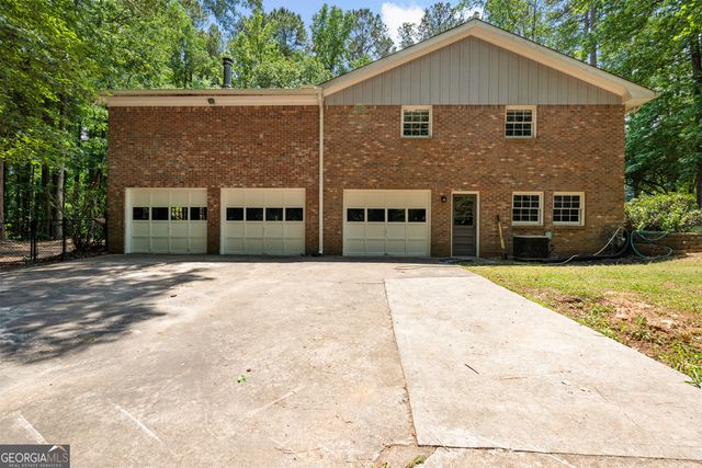 250 Devilla Trace, Fayetteville, GA 30214