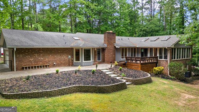250 Devilla Trace, Fayetteville, GA 30214