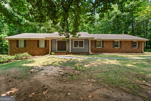250 Devilla Trace, Fayetteville, GA 30214