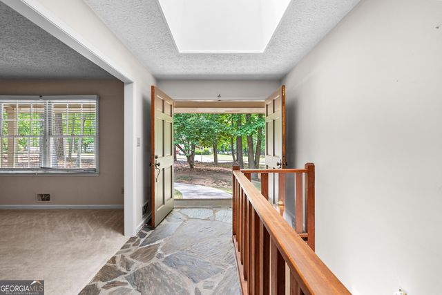 250 Devilla Trace, Fayetteville, GA 30214