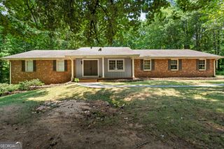 250 Devilla Trace, Fayetteville, GA 30214