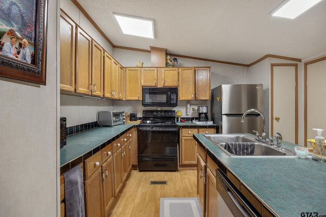 15329 Scenic View Dr, Bullard, TX 75757