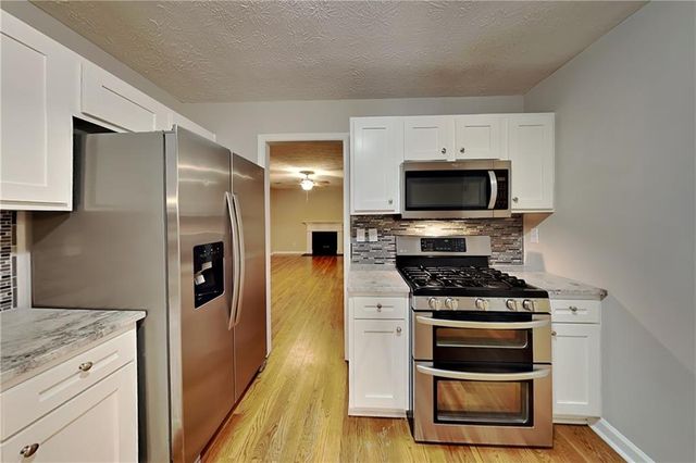 5027 Wesleyan Drive, Woodstock, GA 30189