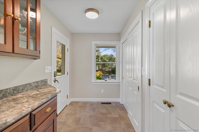 140 Wildrose Avenue, Guilford, CT 06437