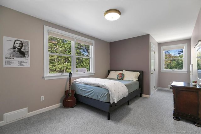 140 Wildrose Avenue, Guilford, CT 06437