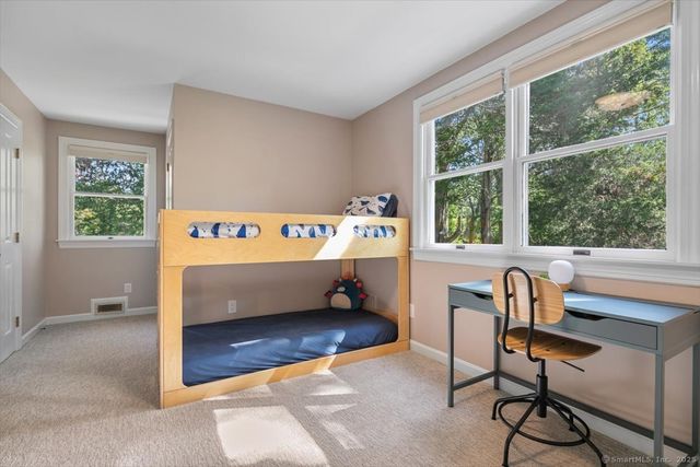 140 Wildrose Avenue, Guilford, CT 06437