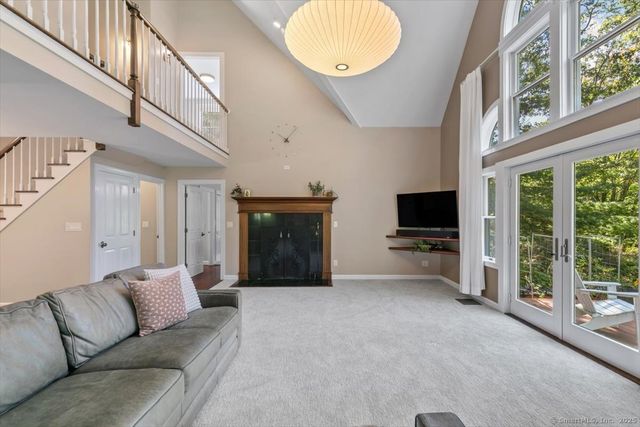 140 Wildrose Avenue, Guilford, CT 06437