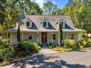 140 Wildrose Avenue, Guilford, CT 06437