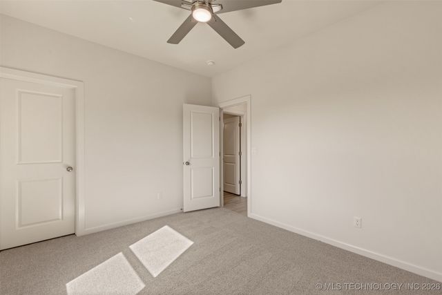 2014 E 45th Place, Sand Springs, OK 74063