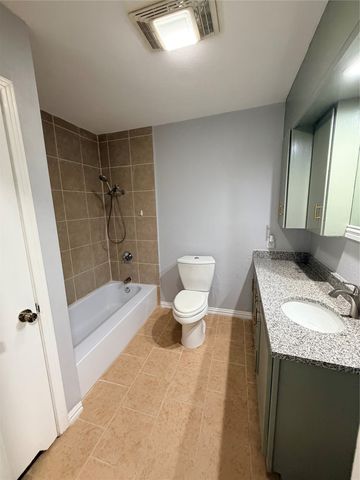 3004 Haynie Street, Fort Worth, TX 76112