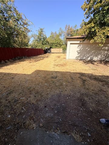 3004 Haynie Street, Fort Worth, TX 76112