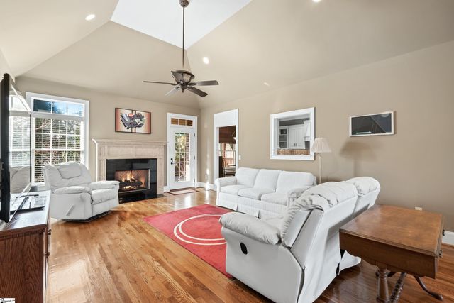 303 Bouchillion Drive, Greenville, SC 29615