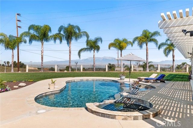 15555 Rancho Viejo Drive, Riverside, CA 92506